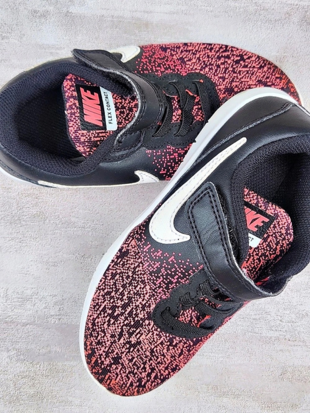Nike Flex Contact Kids Sneakers Black & Pink US 12C EUC